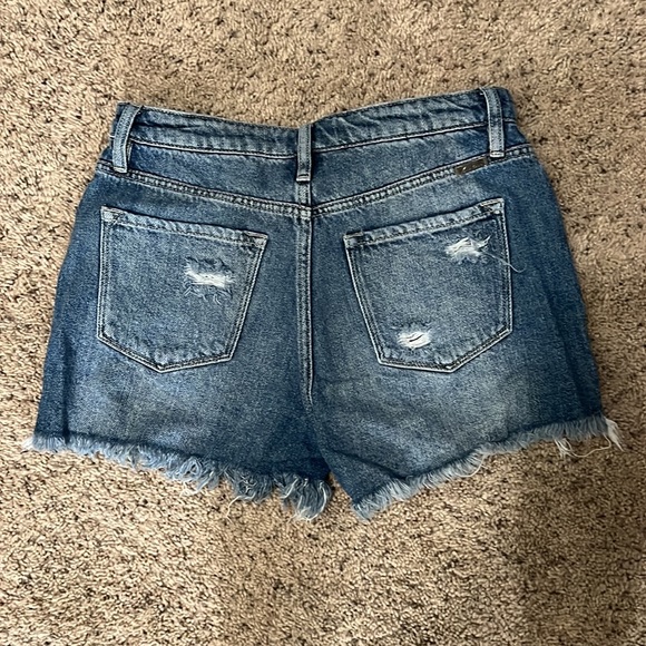 KanCan high rise shorts - Picture 2 of 2